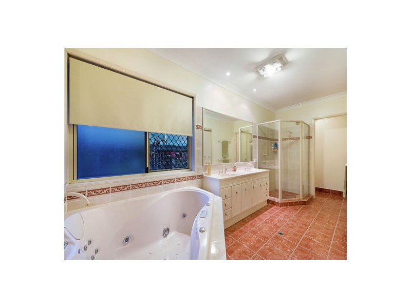 15 Flame Tree Court, Palmwoods QLD 4555