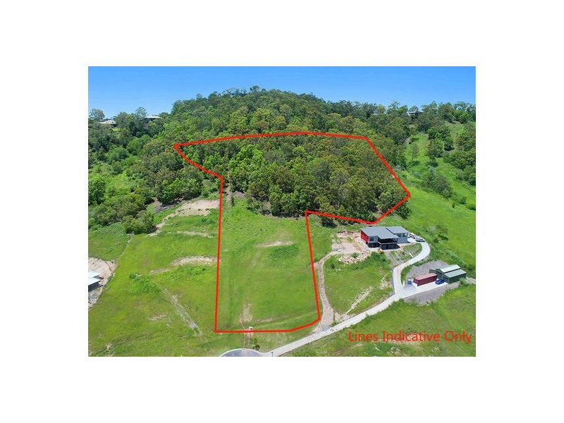 24 Hughes Place, Valdora QLD 4561