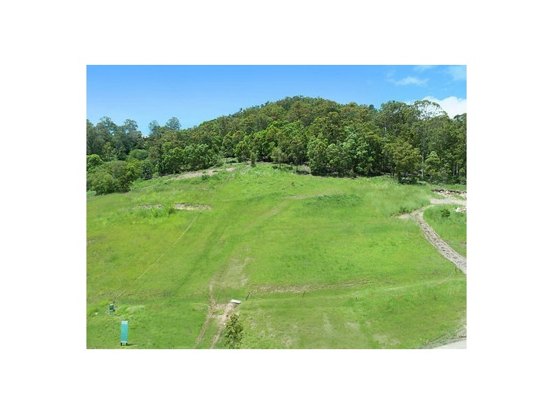 24 Hughes Place, Valdora QLD 4561