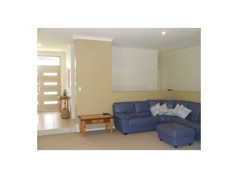 6 Crows Ash Court, Palmwoods QLD 4555