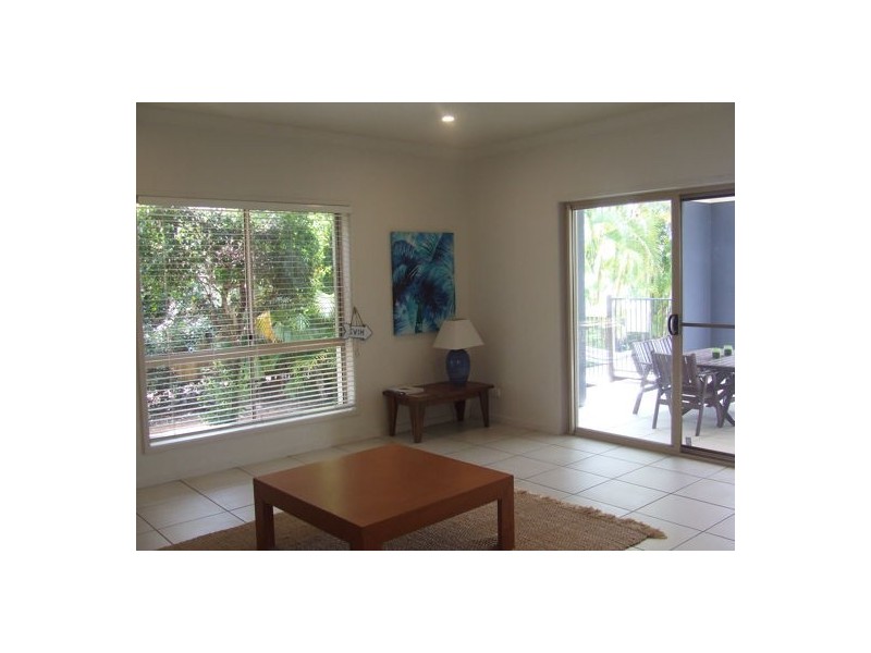 6 Crows Ash Court, Palmwoods QLD 4555