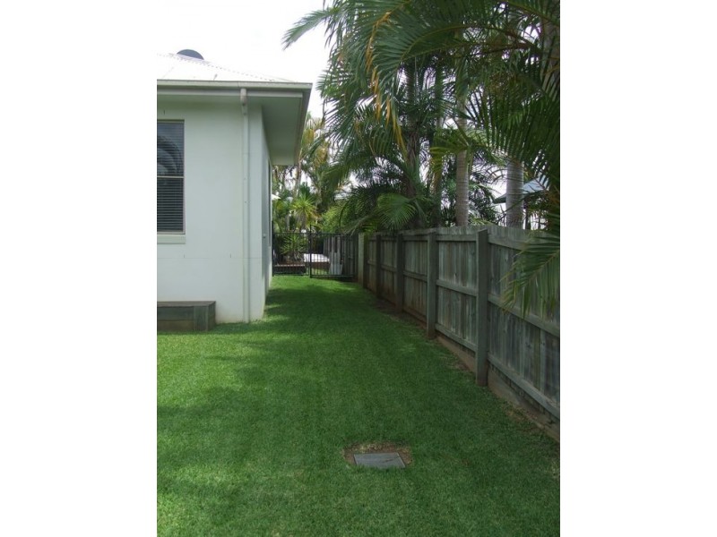 6 Crows Ash Court, Palmwoods QLD 4555