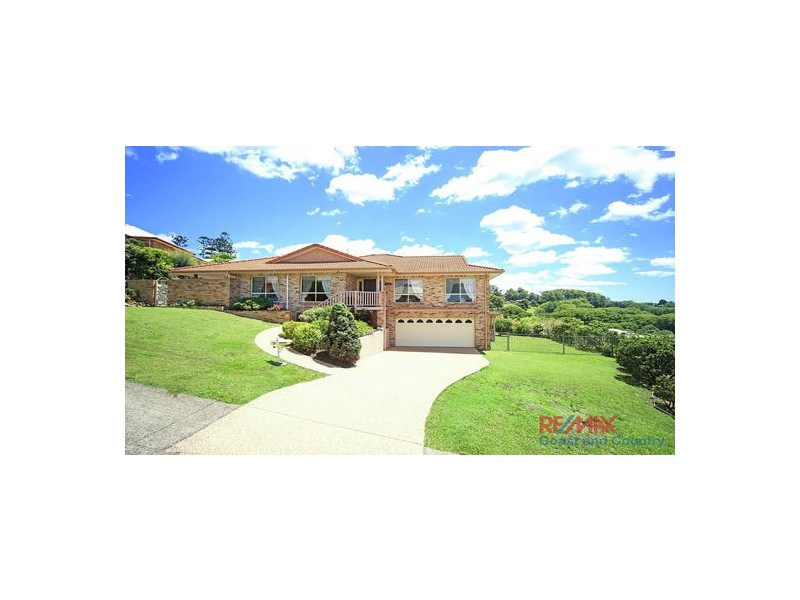 16 Albatross Avenue, Nambour QLD 4560