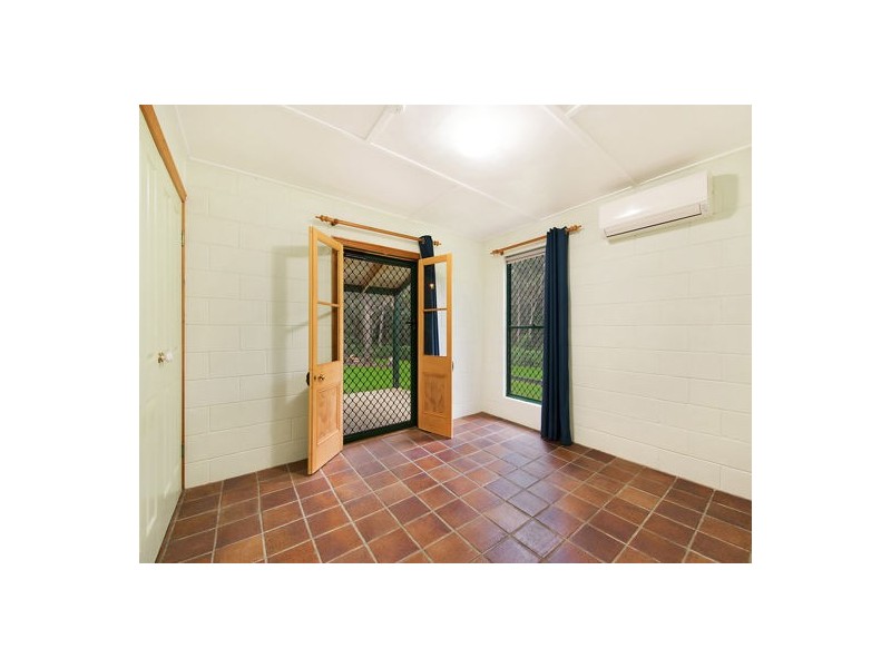 1 Coventry Place, Caboolture QLD 4510