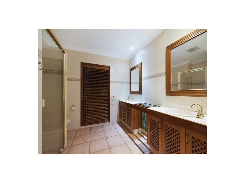 70 Christensens Road, Hunchy QLD 4555