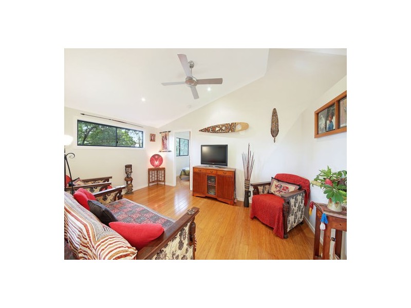 63 Ratcliffe Road, Hunchy QLD 4555