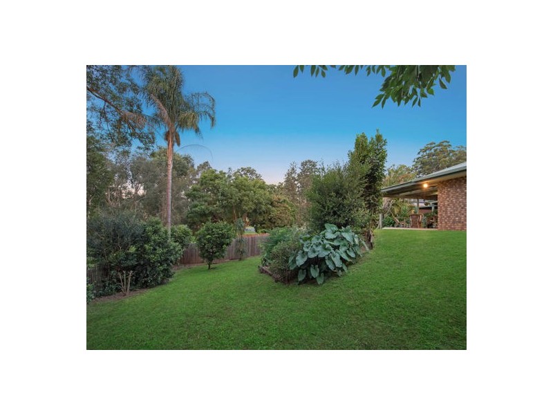 5 Palm Grove Court, Palmwoods QLD 4555