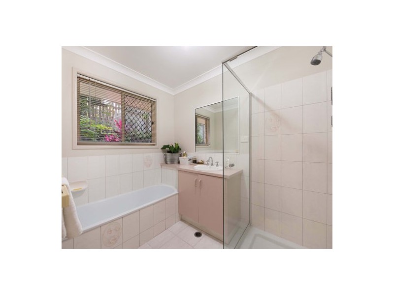 5 Palm Grove Court, Palmwoods QLD 4555