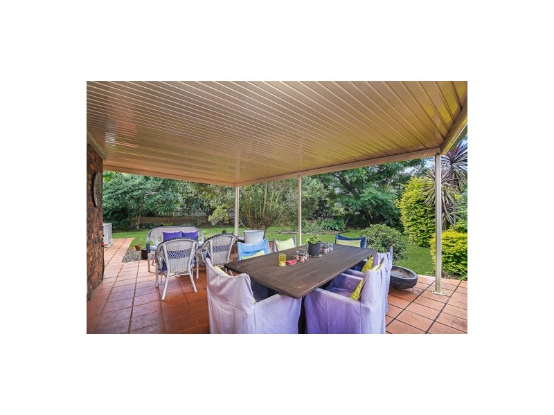 25 Post Office Road, Mapleton QLD 4560