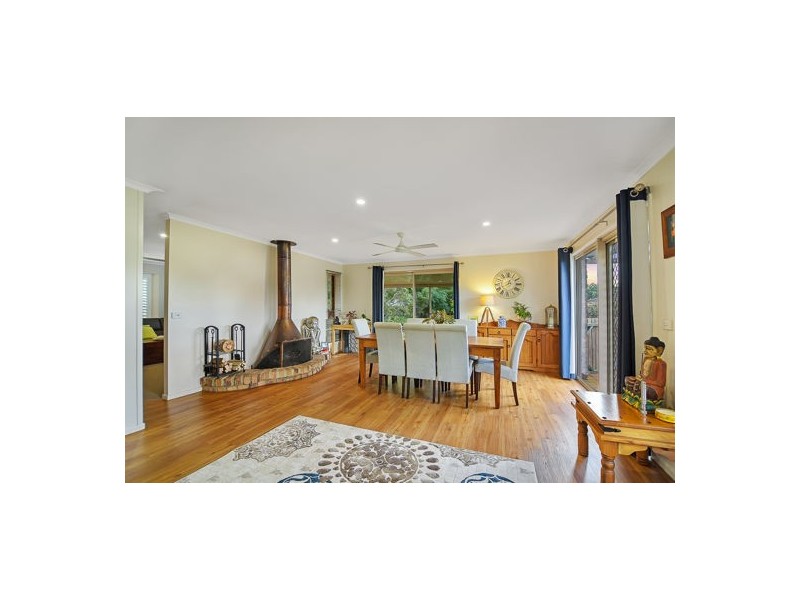 25 Post Office Road, Mapleton QLD 4560