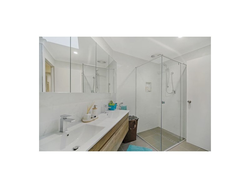 25 Post Office Road, Mapleton QLD 4560