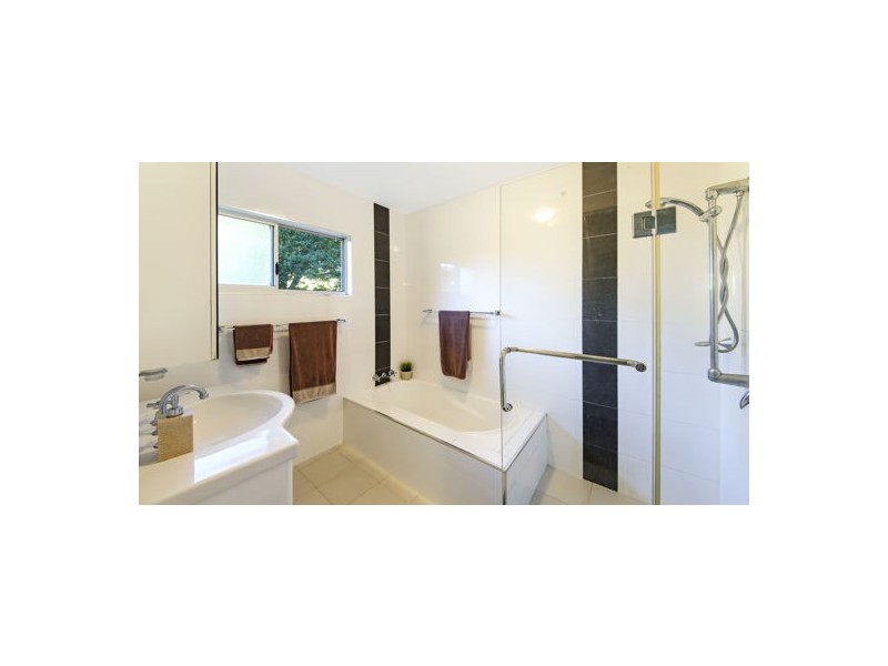 11 Daymar Road, Mapleton QLD 4560