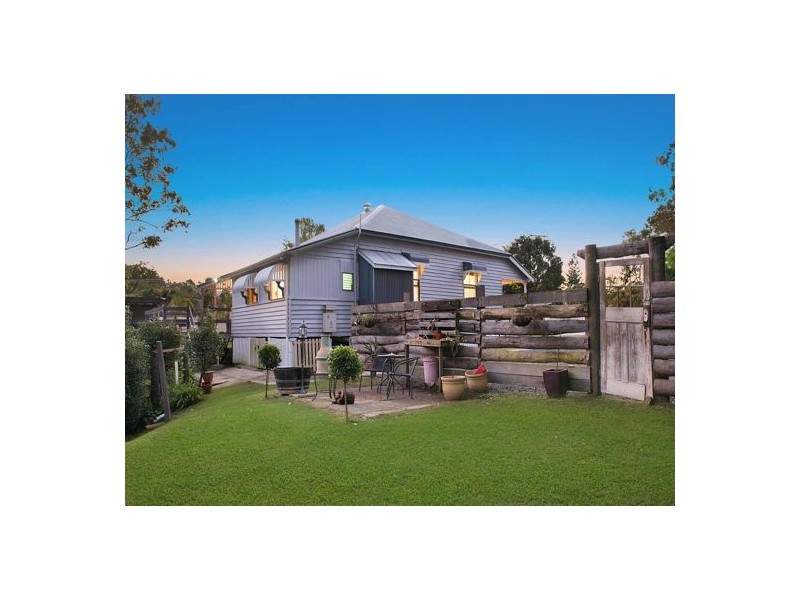 40 Maleny Street, Landsborough QLD 4550