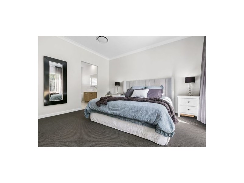 48 Golden Valley Place, Valdora QLD 4561