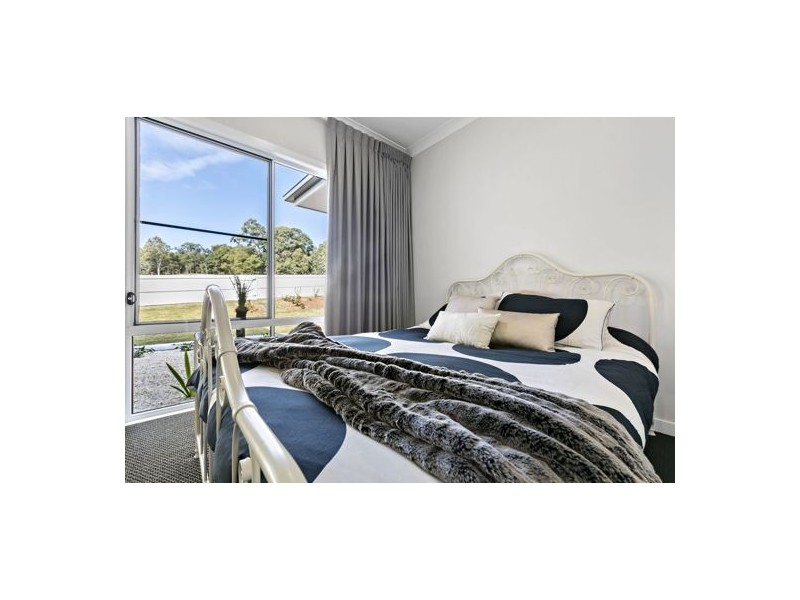 48 Golden Valley Place, Valdora QLD 4561