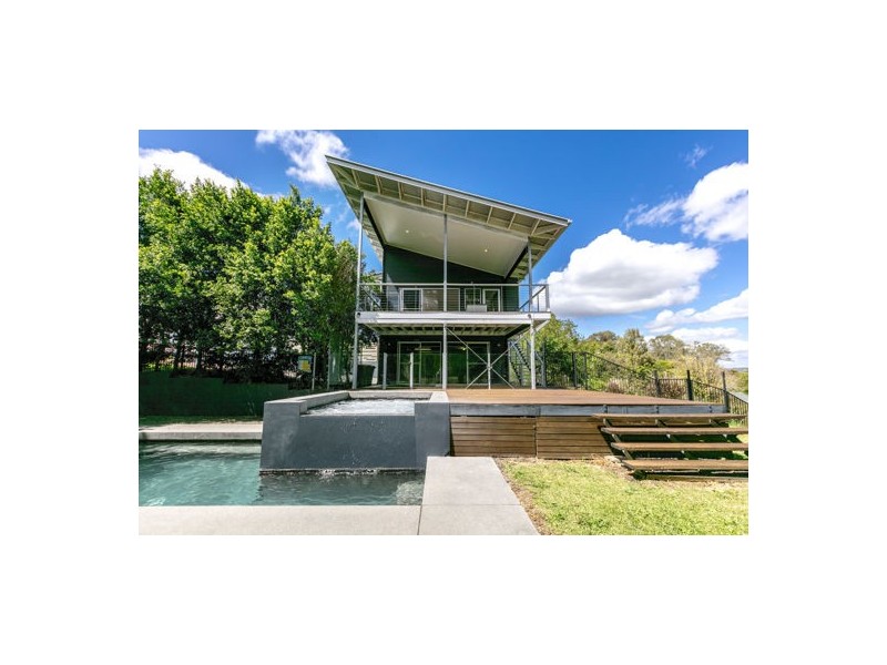 20 Thompson Road, Dulong QLD 4560