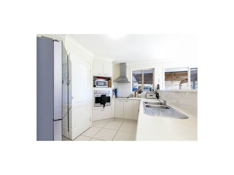 15 Winston court, Landsborough QLD 4550