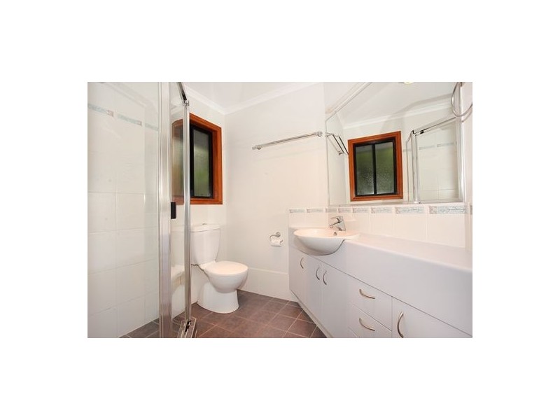 27 Leigha Place, Kureelpa QLD 4560