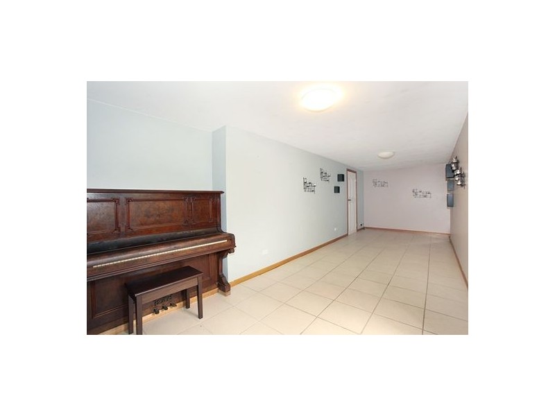 27 Leigha Place, Kureelpa QLD 4560