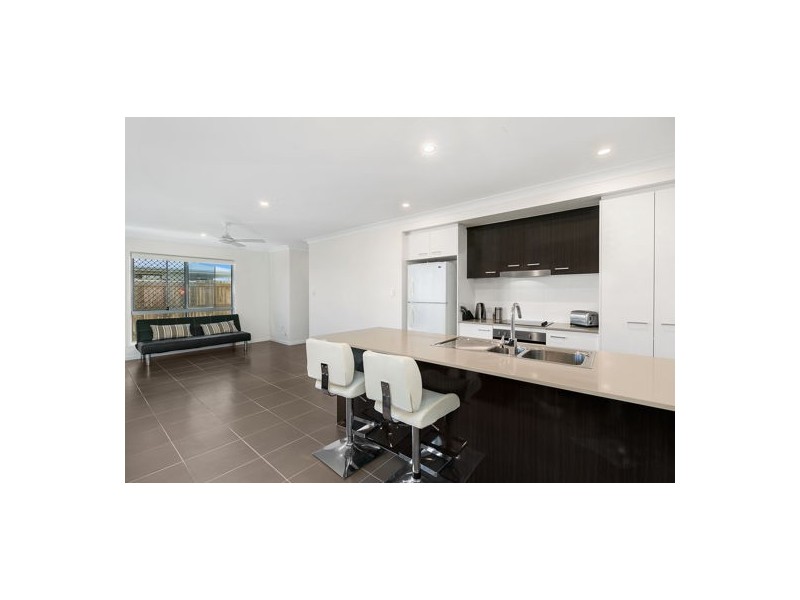 1/17 Calder Crescent, Mountain Creek QLD 4557