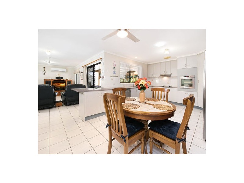 6 Bonney Street, Nambour QLD 4560