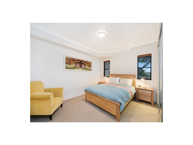 7 143 Burnett St, Buderim QLD 4556