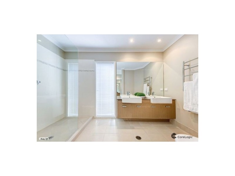 14 Lamatia Drive, Mountain Creek QLD 4557