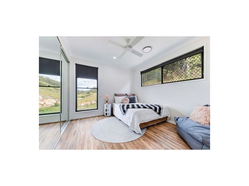 22 Hughes Place, Valdora QLD 4561