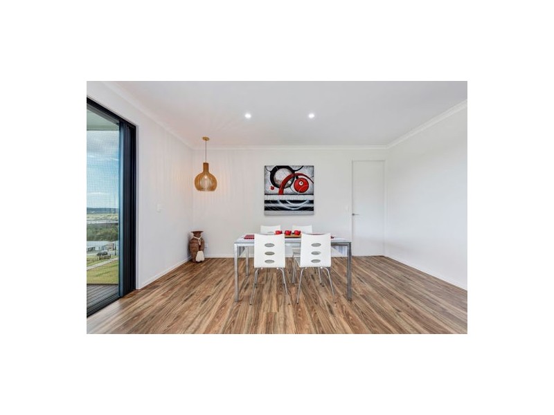 22 Hughes Place, Valdora QLD 4561