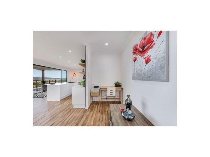 22 Hughes Place, Valdora QLD 4561