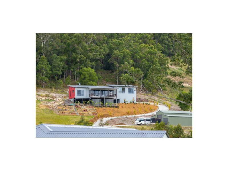 22 Hughes Place, Valdora QLD 4561