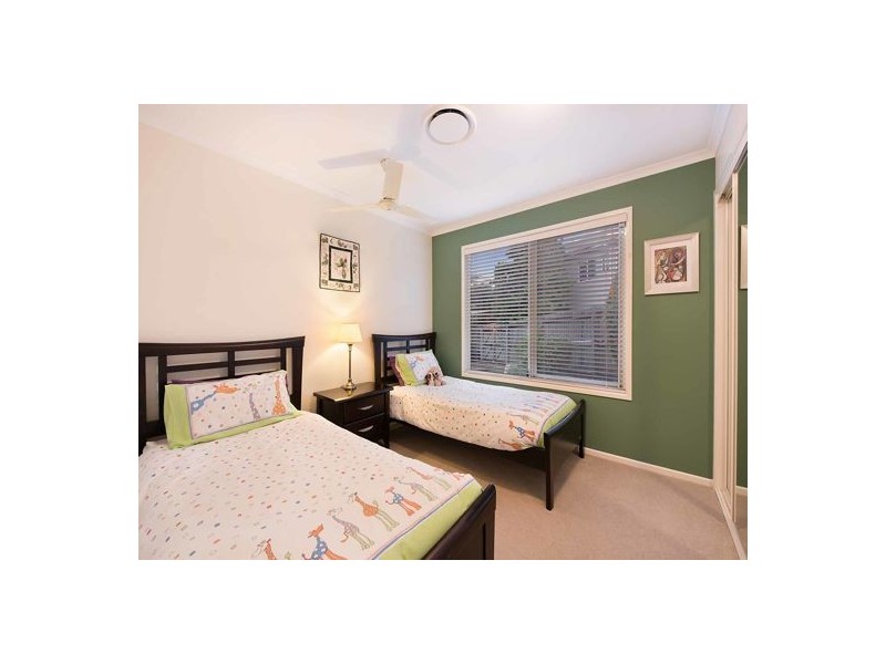 5 Tangerine Place, Palmwoods QLD 4555