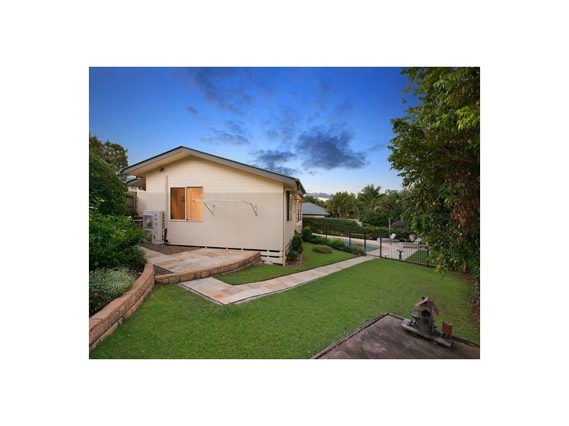 5 Tangerine Place, Palmwoods QLD 4555