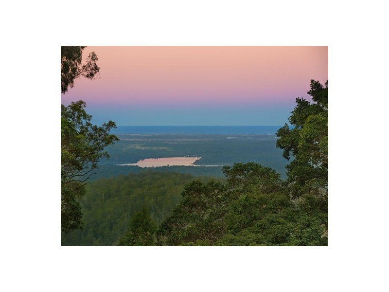 412 Landsborough-Maleny Road, Bald Knob QLD 4552