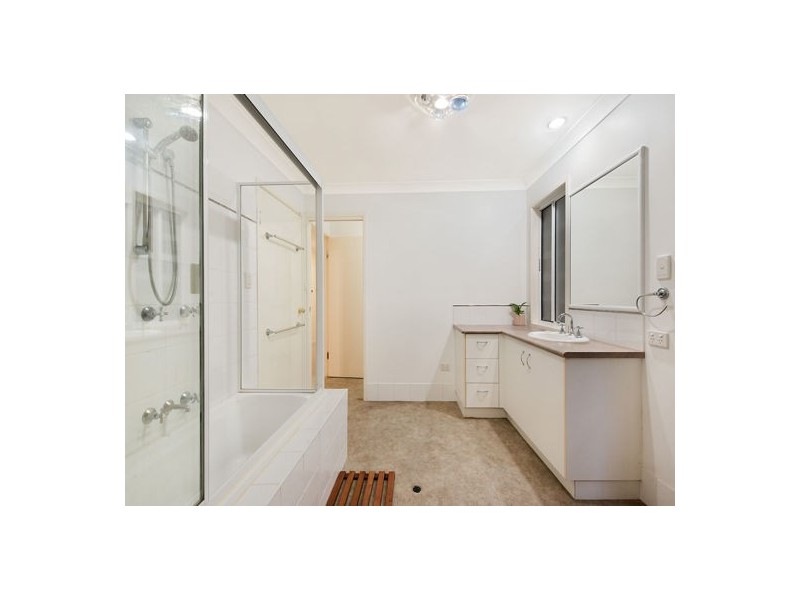 412 Landsborough-Maleny Road, Bald Knob QLD 4552