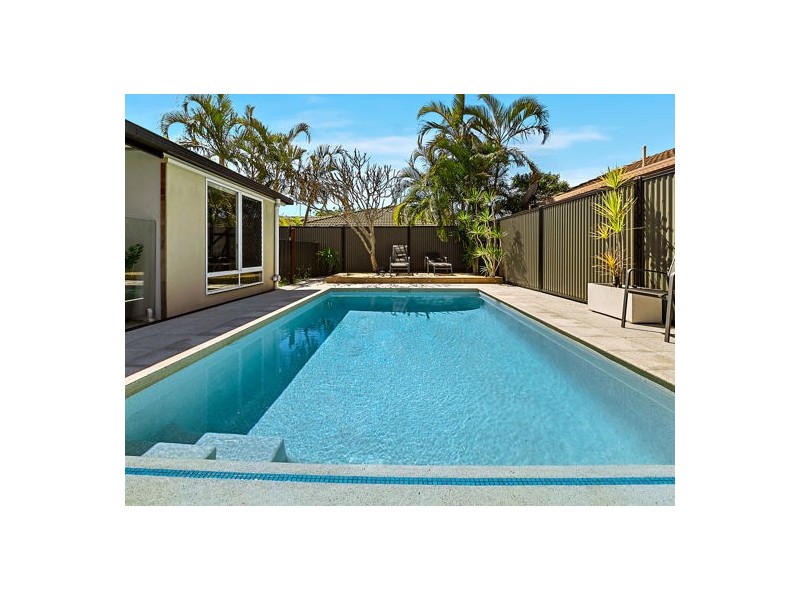 51 Buderim Pines Drive, Buderim QLD 4556