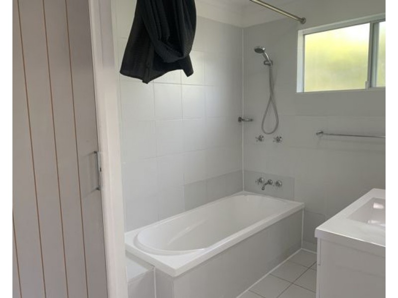 20 Broadsea Avenue, Maroochydore QLD 4558