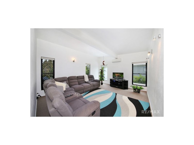 74 Countryview Street, Woombye QLD 4559