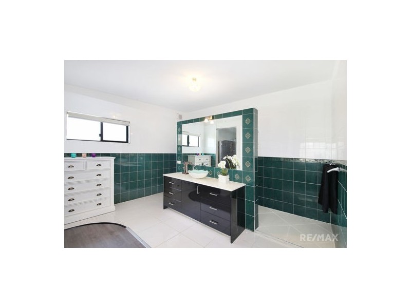 74 Countryview Street, Woombye QLD 4559