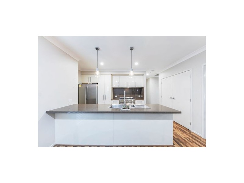 89 Springs Drive, Meridan Plains QLD 4551