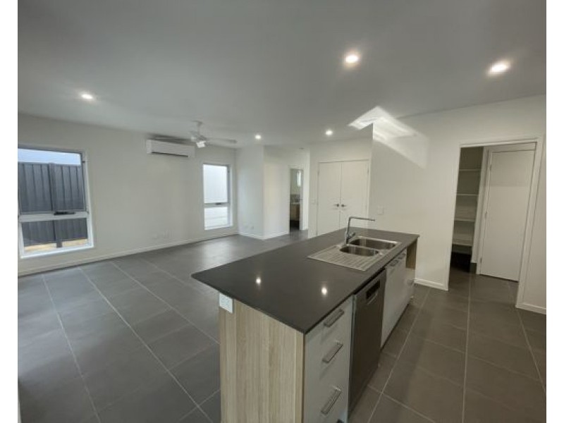 Forest Glen QLD 4556