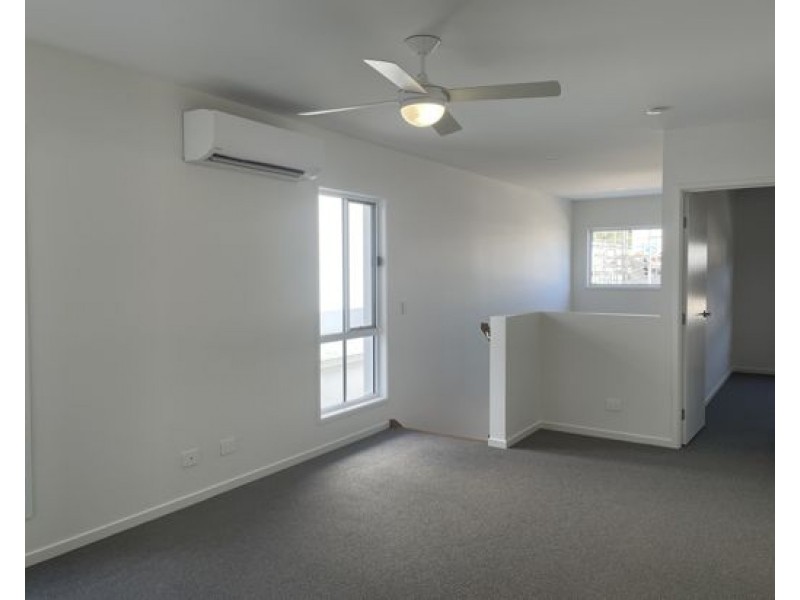 Forest Glen QLD 4556