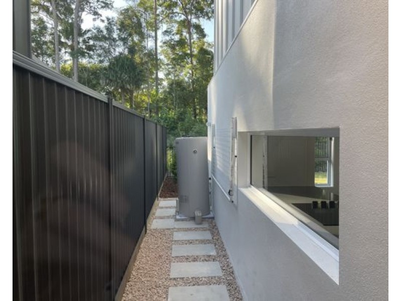 Forest Glen QLD 4556