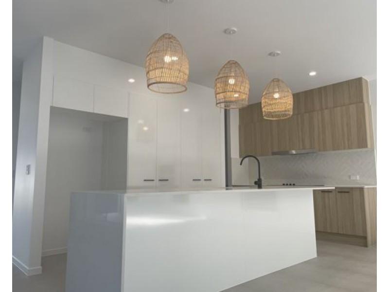 Forest Glen QLD 4556