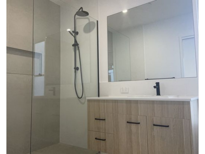 Forest Glen QLD 4556
