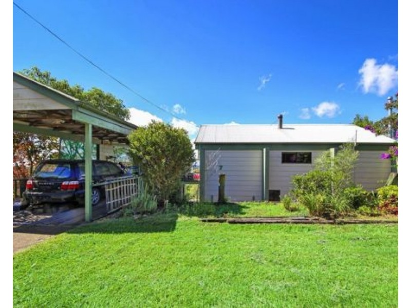 Mapleton QLD 4560