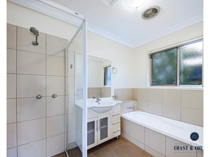 1/76A Carter Road, Nambour QLD 4560