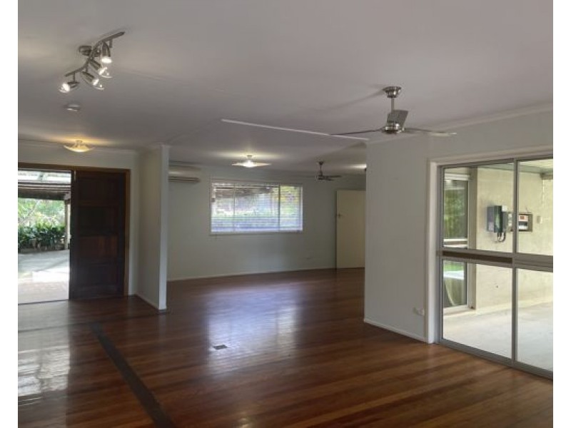 Tanawha QLD 4556