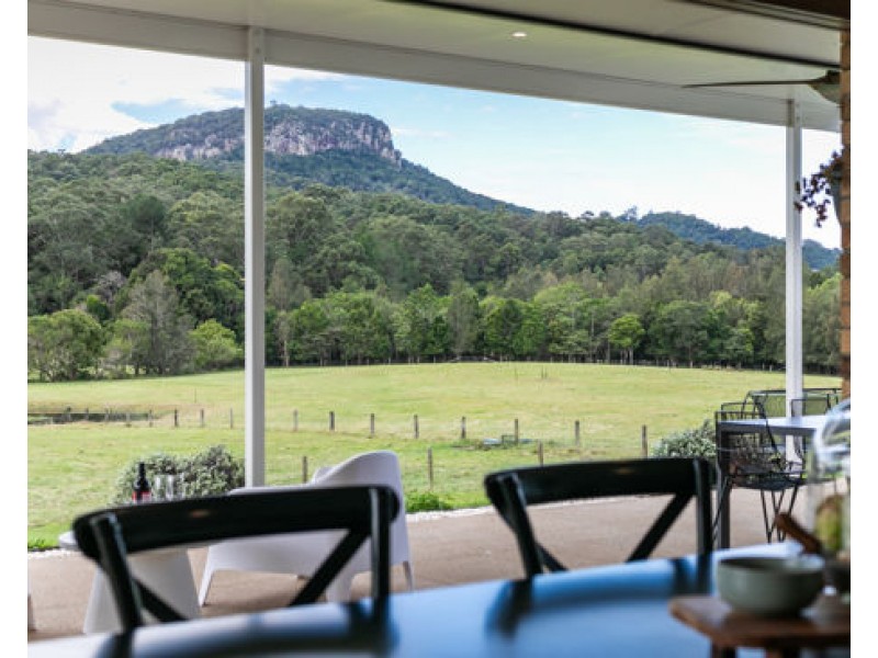 186 Collins Rd, Ninderry QLD 4561