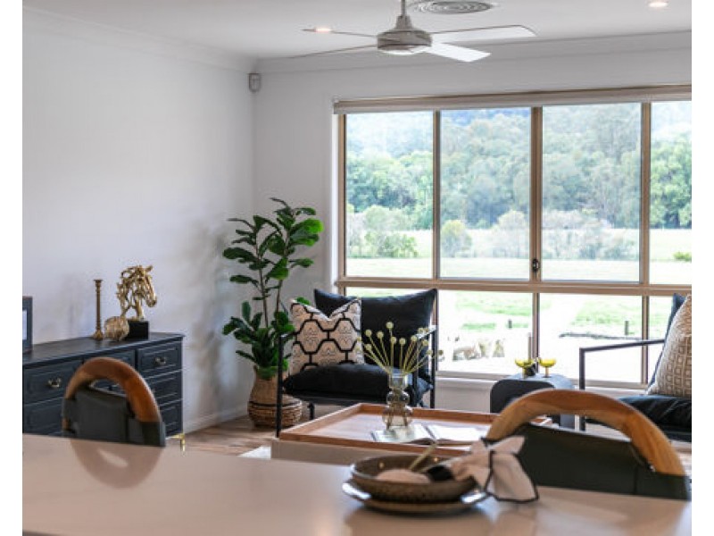 186 Collins Rd, Ninderry QLD 4561